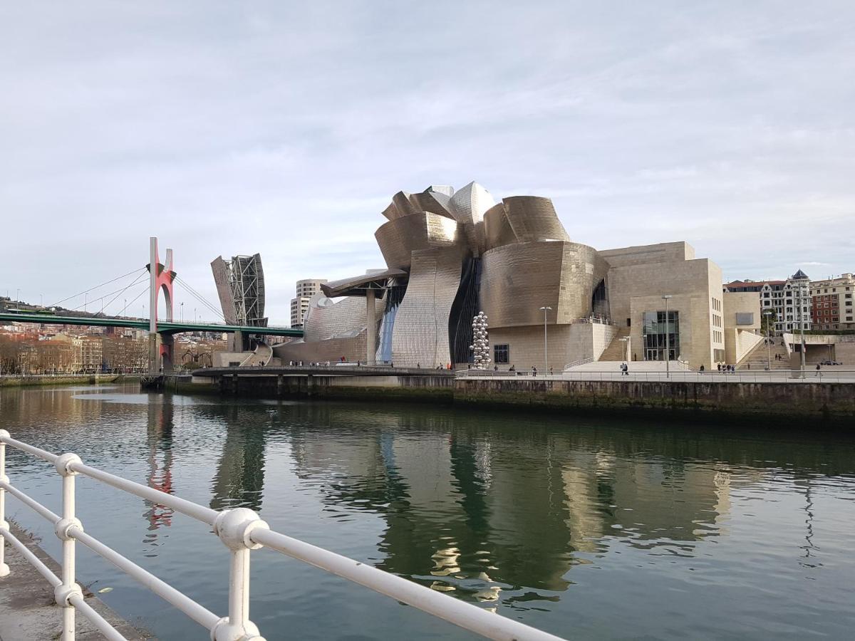 Pension Guggenheim Riverview Hbi01297 Bilbao Zewnętrze zdjęcie