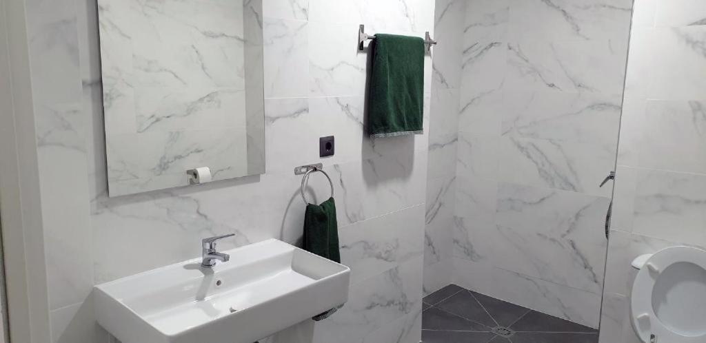 Pension Guggenheim Riverview Hbi01297 Bilbao Zewnętrze zdjęcie